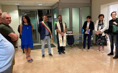 Pieno di visitatori alla sagra per la mostra fotografica